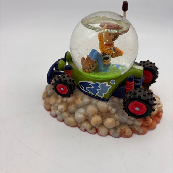 Disney Toy Story Woody Toy RC Car Mini Water Snow Globe - Picture 9 of 12